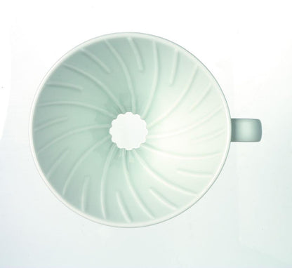 Hario V60 02 Kaffee Handfilter aus Keramik für 1-4 Tassen, weiß