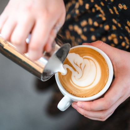 Rhino Coffee Gear Pro Milchkännchen | Präzise Latte Art | Edelstahl